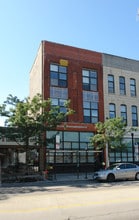 1047 W Madison St in Chicago, IL - Building Photo - Building Photo