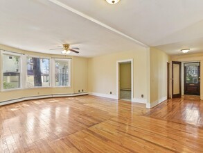 287 Fisher Ave in White Plains, NY - Foto de edificio - Building Photo