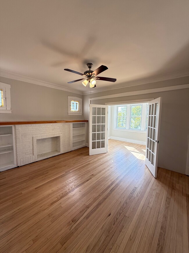 4301 N Drake Ave, Unit 3 in Chicago, IL - Foto de edificio - Building Photo