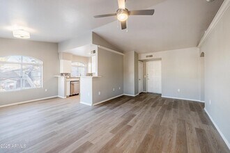5151 E Guadalupe Rd in Phoenix, AZ - Building Photo - Building Photo