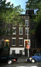 332 E 30th St in New York, NY - Building Photo - Building Photo