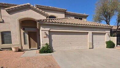 918 W Windsong Dr in Phoenix, AZ - Building Photo - Building Photo