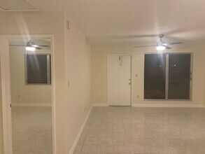 2210 NE 5th Ave, Unit 514 NE 23rd Street in Wilton Manors, FL - Foto de edificio - Building Photo