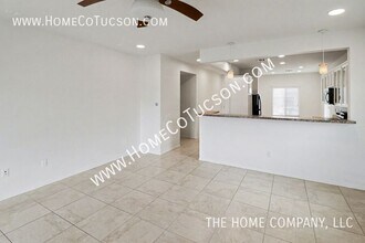 34584 S Bronco Dr in Red Rock, AZ - Building Photo - Building Photo