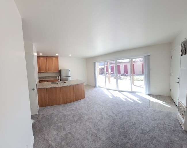 945 Plumas St, Unit 947