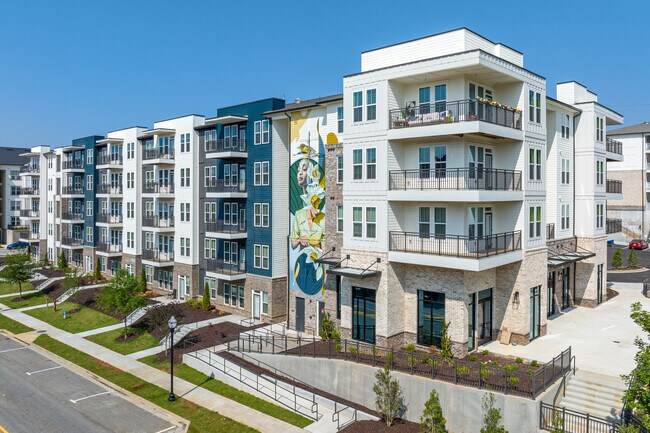 The Series at Riverview Landing in Mableton, GA - Foto de edificio - Building Photo