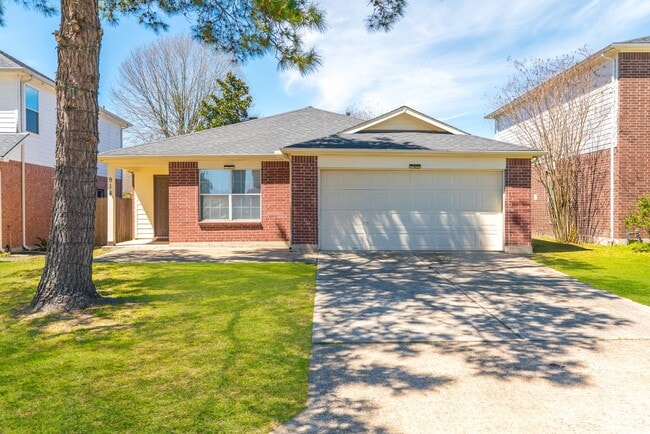 property at 914 Parsonfield Ct