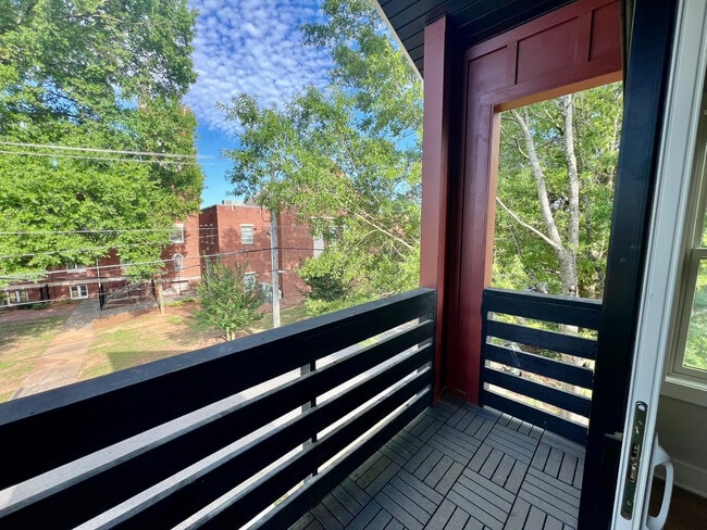 Room in House on S Webb St in Gastonia, NC - Foto de edificio - Building Photo