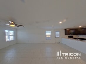 5627 Bristle Leaf Dr in Princeton, TX - Building Photo - Building Photo