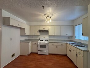 403 Porter St in Glendale, CA - Building Photo - Building Photo