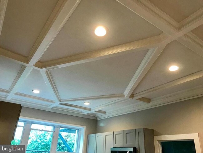 property at 4933 Chestnut St