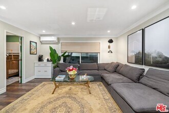 960 Larrabee St in West Hollywood, CA - Building Photo - Building Photo