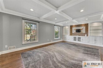 35 Gloucester Ct in East Brunswick, NJ - Building Photo - Building Photo