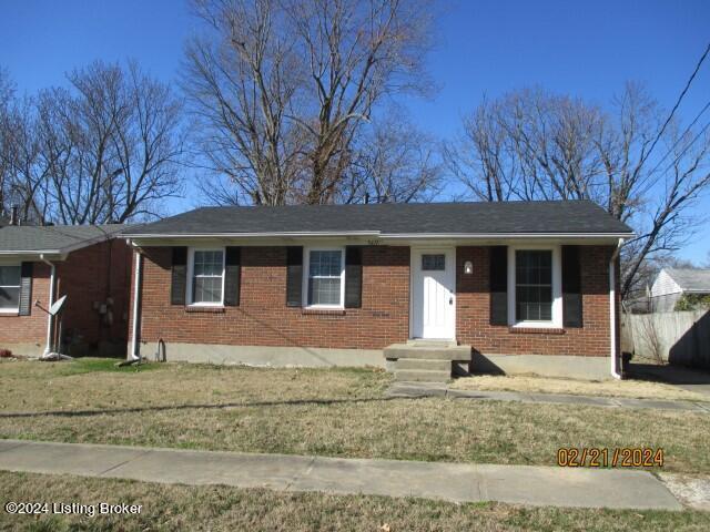 5611 Littleridge Dr in Louisville, KY - Building Photo