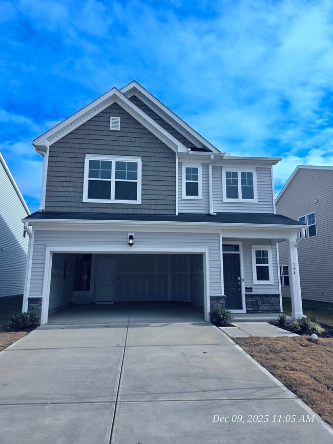 184 N Finley Landing Pky in Smithfield, NC - Building Photo - Building Photo