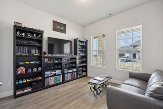 1124 Macgregor Ln in Gunter, TX - Building Photo - Building Photo