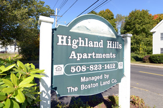 Highland Hills in Taunton, MA - Building Photo - Building Photo