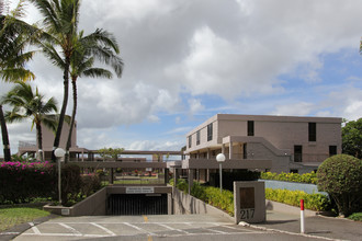 Dowsett Point in Honolulu, HI - Foto de edificio - Building Photo