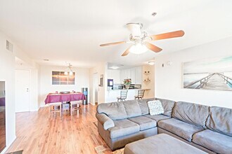 5985 Dandridge Ln in San Diego, CA - Building Photo - Building Photo