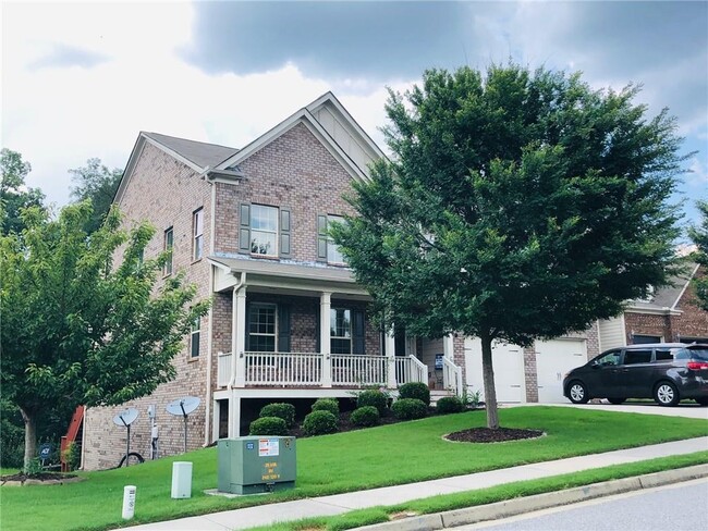 550 Nichols View Way in Suwanee, GA - Building Photo - Building Photo