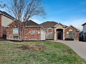 7441 Sweet Meadows Dr in Fort Worth, TX - Building Photo