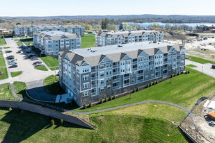 Chauncy Lake by Dell Webb Apartments