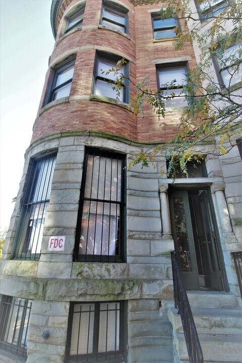 223 E Preston St Photo