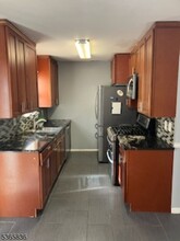 531 15th Ave in Newark, NJ - Building Photo - Building Photo