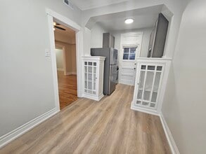 4749 N Monticello Ave, Unit 1C in Chicago, IL - Building Photo - Building Photo