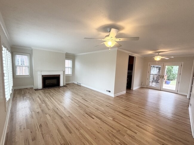 property at 2639 Melbourne St