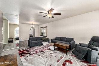 2502 E Malibu Dr in Tempe, AZ - Building Photo - Building Photo