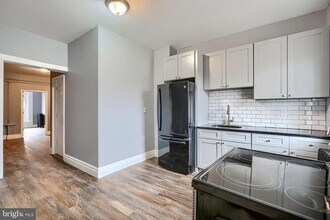 2533 W Lombard St in Baltimore, MD - Building Photo - Building Photo
