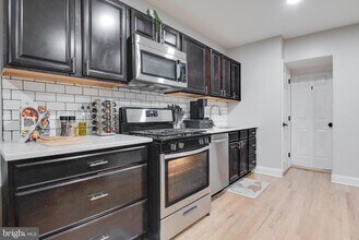 1255 Raum St NE in Washington, DC - Building Photo - Building Photo