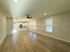 8650 Windsor Hill Blvd in North Charleston, SC - Building Photo - Building Photo