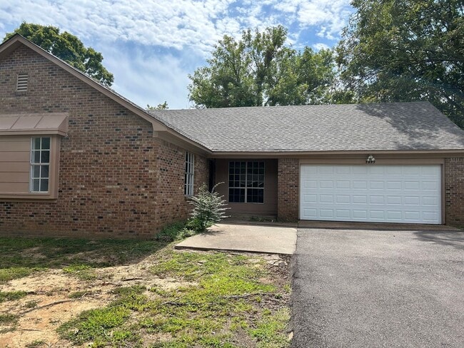 property at 7397 Meadowbrook Dr