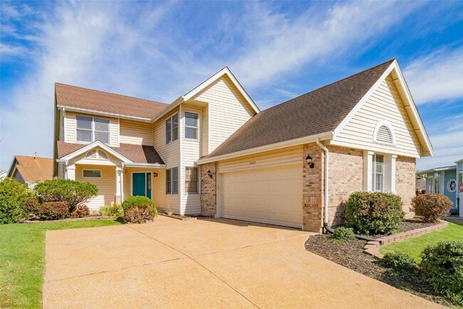 property at 3309 Lower Lakes Estates Dr