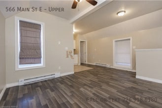 566 Main St E in North Bay, ON - Building Photo - Building Photo