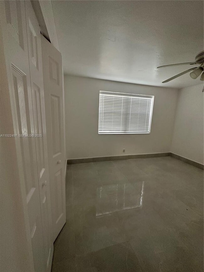 property at 209 SW 5th St