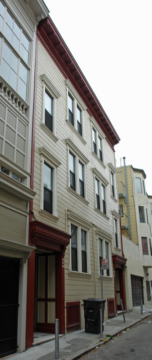 49-59 Varennes St in San Francisco, CA - Foto de edificio