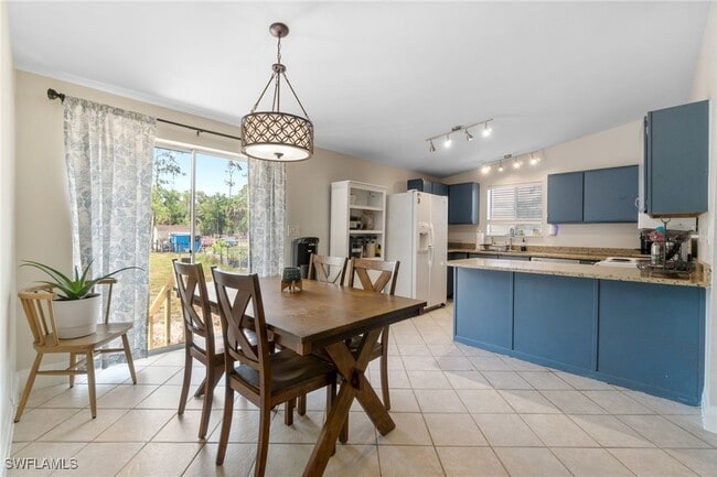 property at 3321 Golden Gate Blvd E