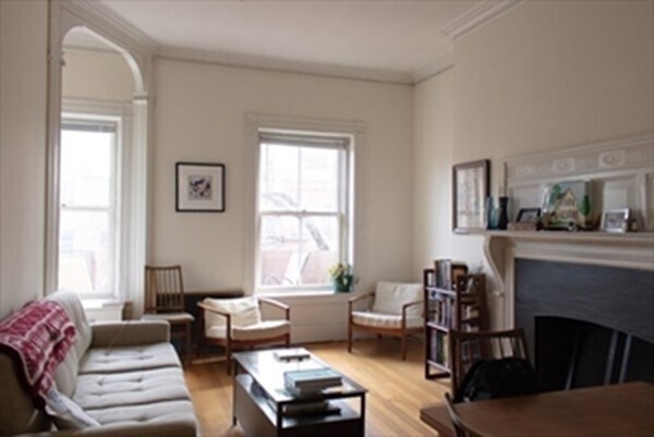 261 Marlborough St in Boston, MA - Building Photo - Building Photo
