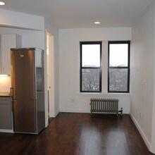 410 Eastern Pkwy-Unit -5G in Brooklyn, NY - Building Photo - Building Photo