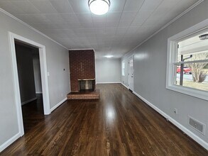 500 S Mountain St in Cherryville, NC - Building Photo - Building Photo