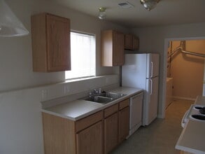 4006 Cheyenne St, Unit B in Cheyenne, WY - Building Photo - Building Photo