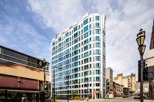 Le Delano in Montréal, QC - Building Photo - Building Photo