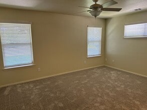 1127 Stoney Creek Rd in Paso Robles, CA - Building Photo - Building Photo
