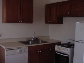 214 19th St N, Unit 1 in St. Petersburg, FL - Foto de edificio - Building Photo