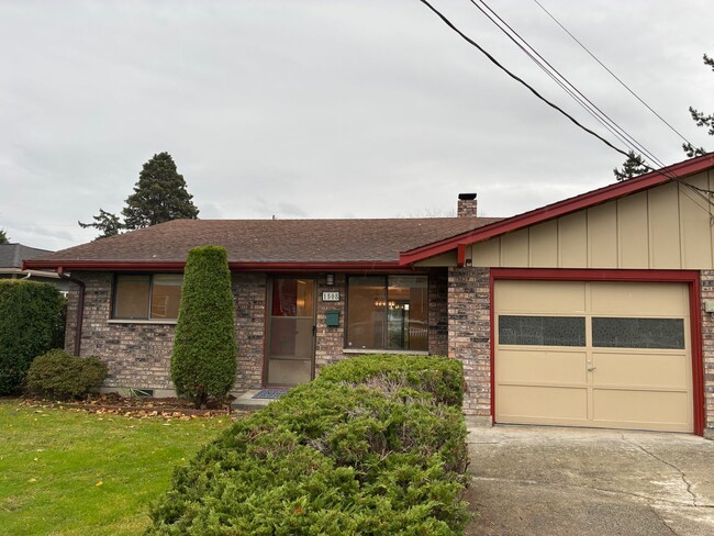 property at 1506 Skagit St