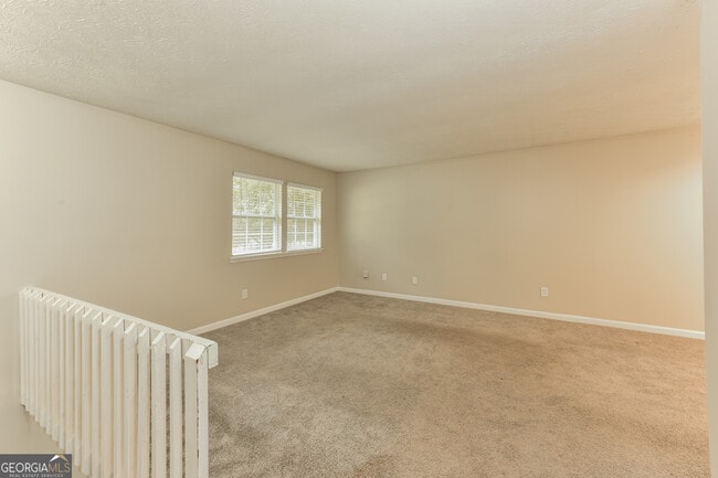 5869 Bobbin Ln in Lithonia, GA - Building Photo - Building Photo