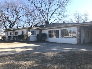 223 E Independence St in Shawnee, OK - Building Photo - Building Photo
